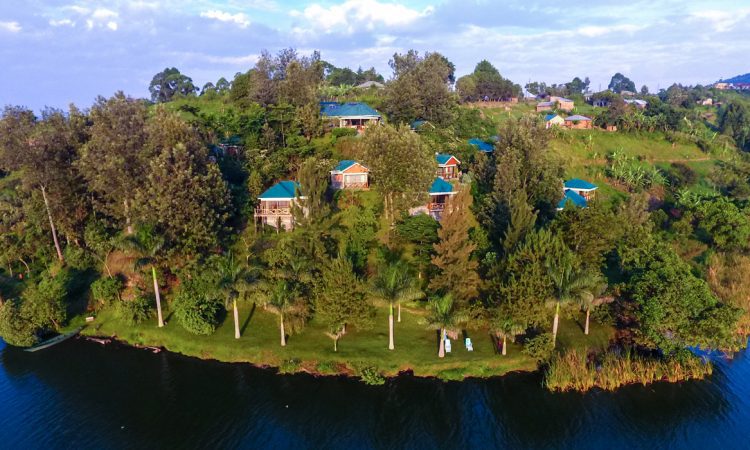 Lake Mulehe Safari Lodge – Lakeside Stay Near Bwindi