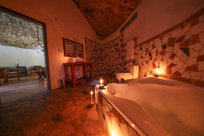 Best Honeymoon Accommodation Facilities in Bwindi